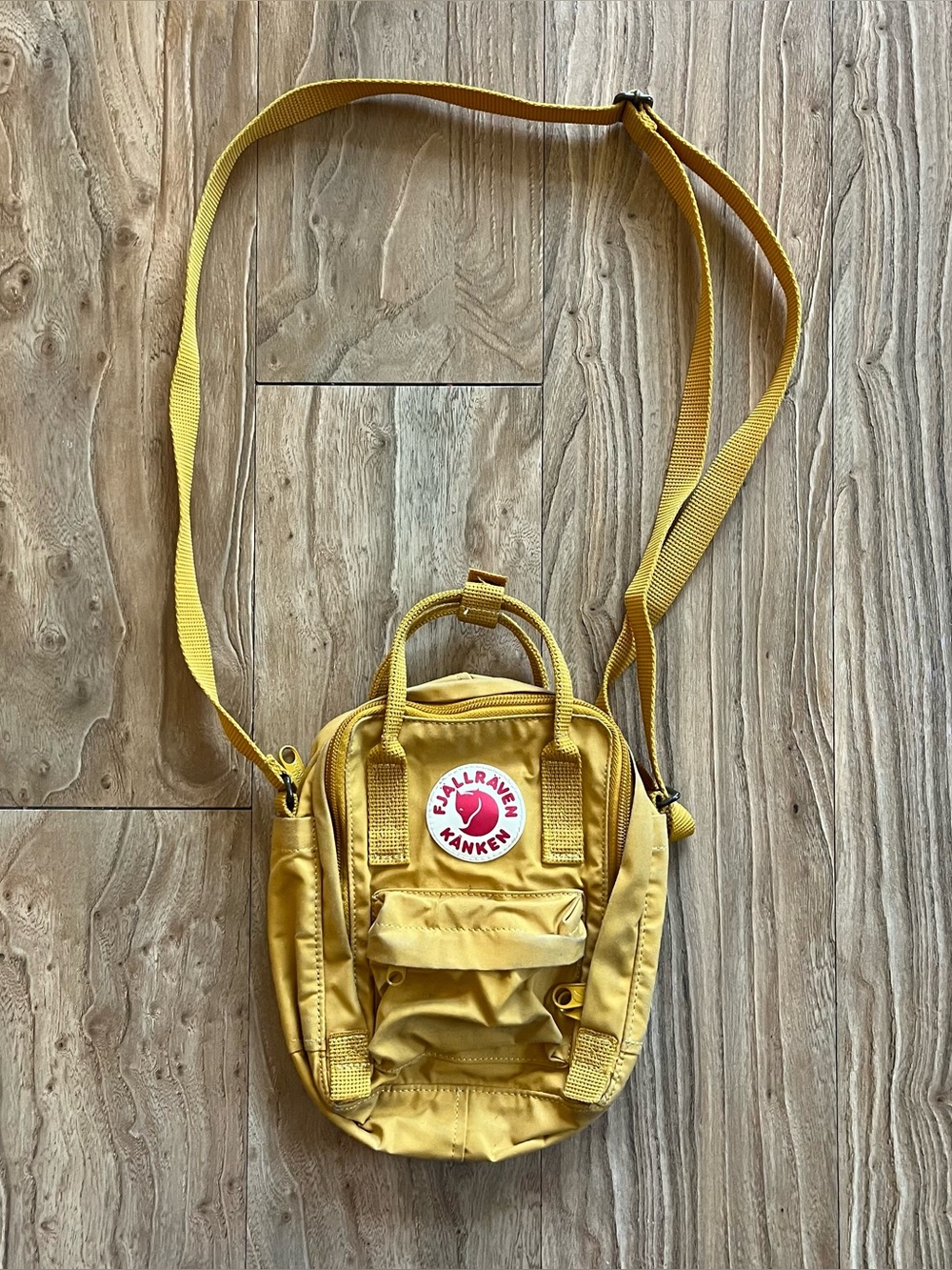 Fjällräven Kanken crossbody bag sling
